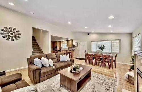 Montgomery Estates Kabine | Lake Tahoe Cabin with Hot tub Mv350