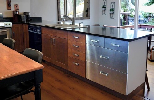 Dollar Point Eigentumswohnung | Lake Tahoe Getaway with Pool, Hot Tub, Tennis Court! Near Beaches & Restaurants