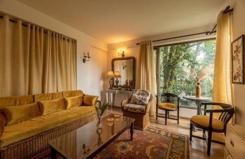 Mallital Haus | Lake View 2BHK close to mall road l Lake Daze