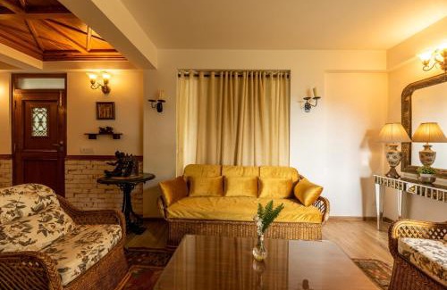 Mallital Haus | Lake View 2BHK close to mall road l Lake Daze