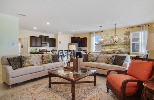 Loughman Hütte | Lake View at Solterra 7 Bdrms, Sleeps 18