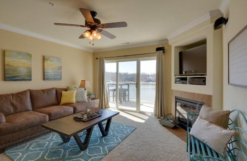 Osage Beach Wohnung | Lake Views and Pool Access Osage Beach Condo