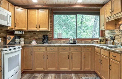 Wright City Kabine | Lake Wunderbar Wilderness Cabin