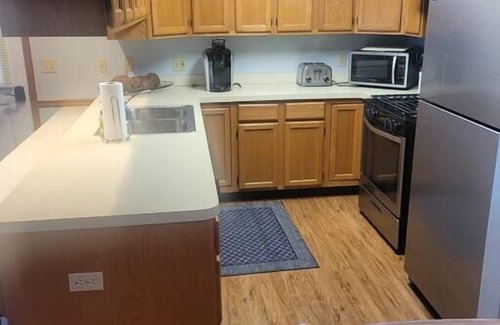 Huron Haus | Lakefront 2 bedroom guest house