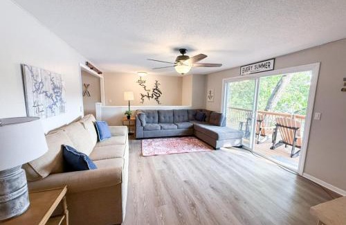 Camdenton Haus | Lakefront 4bd2badockgrilldecksfirepit-12pp