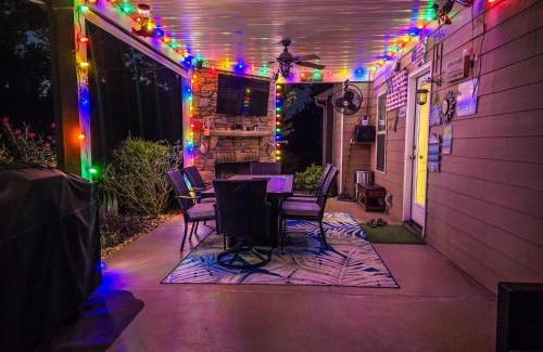 Upatoi Haus | Lakefront 6BR house with Pool, Game Room & Private Pier