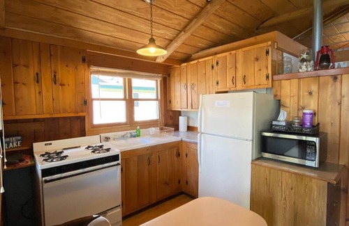 Bellaire Kabine | Lakefront Cabin - Northaire Resort Cabin 1