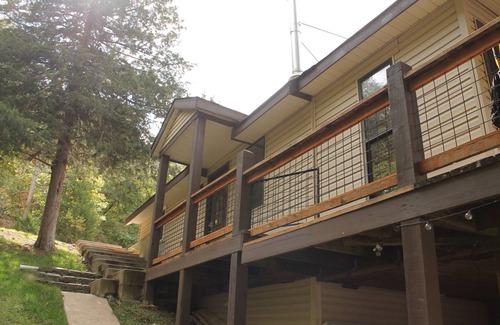 Gravois Mills Haus | Lakefront cabin with bunkroom sleeps 8. Quiet no wake cove.