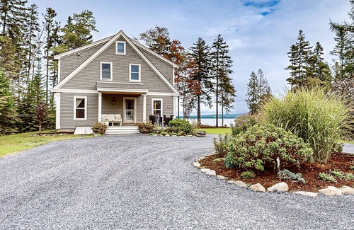 Northeast Somerset Haus | Lakefront, dog-friendly home with firepit & Moosehead/Mt. Kineo views