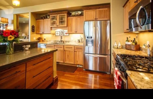 Lakeside Haus | Lakefront haven with private lake access. Beautiful spacious two level townhome.