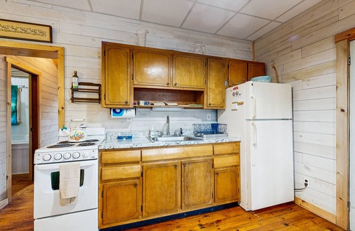 Augusta Hütte | Lakefront Home on Togus Pond with 2 Decks, Great View & Shared Canoe/Firepit