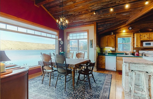 Joseph Haus | Lakefront home with amazing lake view, private dock & deck -DOG FRIENDLY