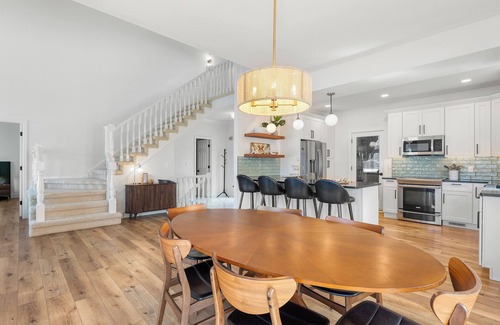 Lake of the Ozarks Haus | Lakefront Luxury - Private Dock - 2 Spacious Decks - Heart of the Lake!