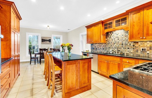 Denmark Haus | Lakefront Moose Pond Retreat