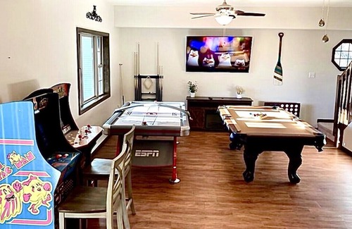 Pocono Lake Haus | Lakefront cottage, all amenities included.Game room,pool,beach.