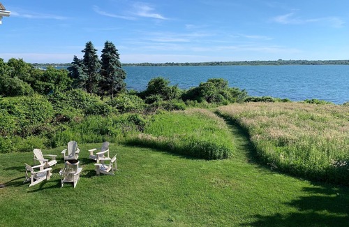 Montauk Haus | Lakefront Sunsets with a pool & spa.