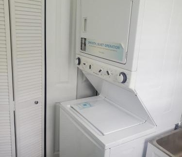 Wauconda Haus | Lakehouse Getaway