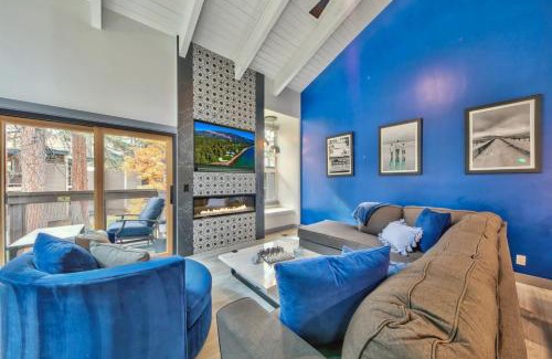 South Lake Tahoe Villa | Lakeland Village 468 Modern Marvel
