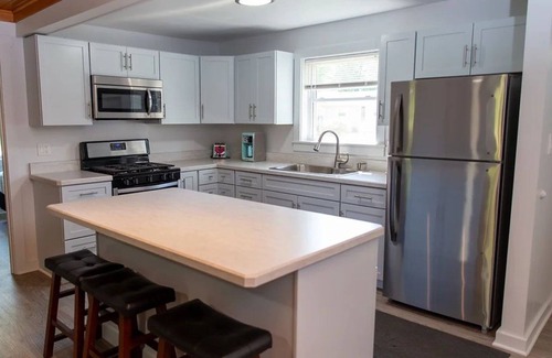 Madison-on-the-Lake Hütte | LakePointe Shores #8 Open floor cottage in Madison on the Lake