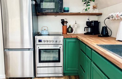 Phil Campbell Kabine | Lakeside 2BR Retreat Surrounded by Woods in Phil Campbell, AL