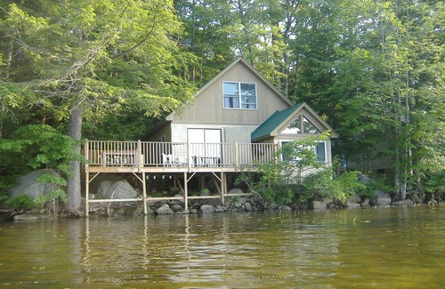 Fryeburg Hütte | Lakeside Cottage mit Blick auf die White Mountains -