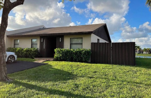 Ludlam Haus | Lakeside Miami # 1 * Superior Comfort * in der Nähe von allem Kendall