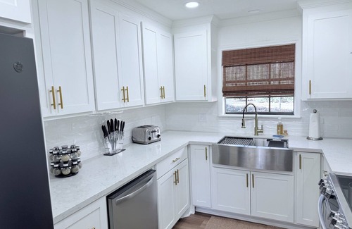 Flowood Haus | Lakeside Retreat at the Ross Barnett Reservoir