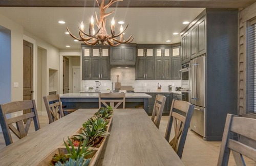 Tamarack Resort Kabine | Lakeside Retreat · Lake Front Paradise Cabin with Private Boat Dock