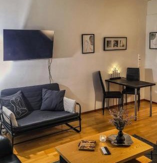 Jyvaskyla Wohnung | Lakeside Serenity Lutakko - sauna, parking