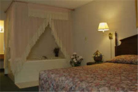 Willmar Hotel | Lakeview Inn