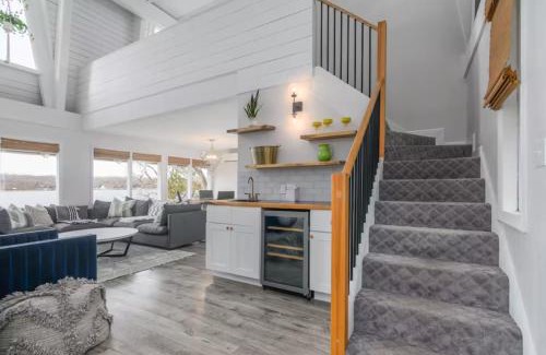 Osage Beach Haus | Lakeview Margaritaville -3bd3badecksdockgrill