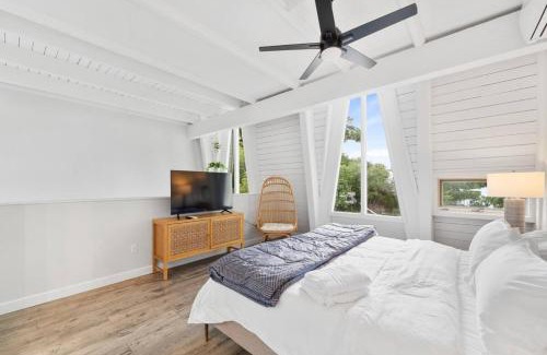 Osage Beach Haus | Lakeview Margaritaville -3bd3badecksdockgrill