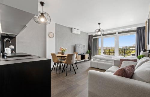 Old Town Wohnung | LAM Marble Castle View - AC - Balcony