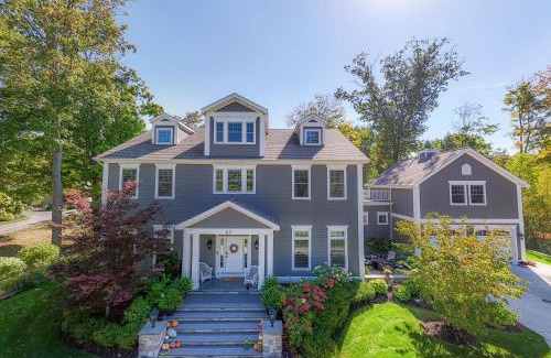 South Haven Haus | Lamb Haven