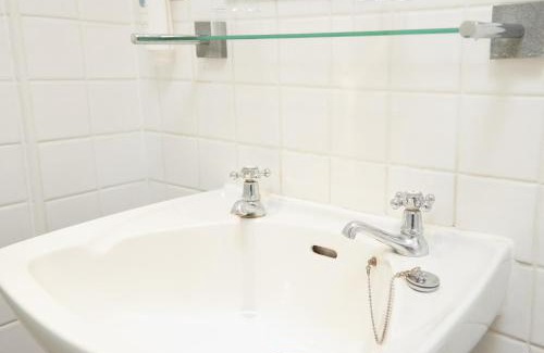 Ely Hotel | Lamb Hotel by Greene King Inns