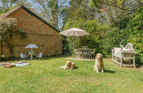 Woodfalls Haus | Landfords Cottage