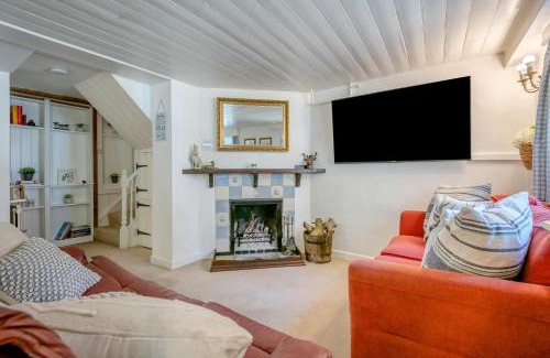 Woodfalls Haus | Landfords Cottage