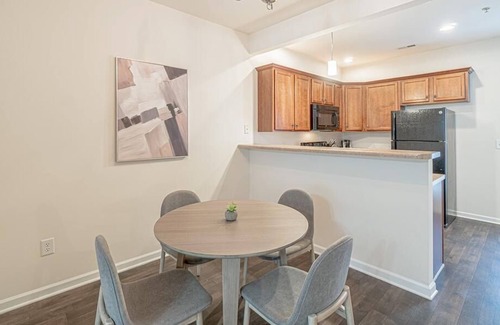 Spring Hill Wohnung | Landing at Chapman's Retreat Apartments - 2 Bedrooms in Downtown Spring Hill