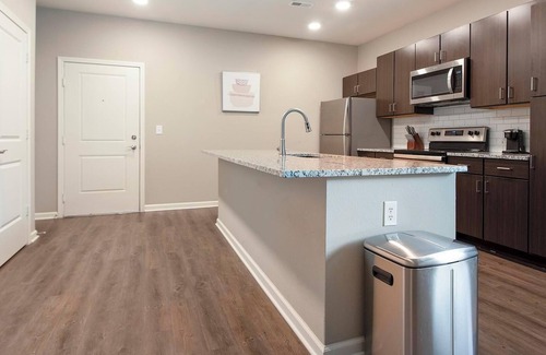 Chesterfield Wohnung | Landing at The Parq at Chesterfield - 2 Bedroom.