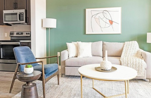 Sugar Hill Wohnung | Landing | Spectacular 1BD, Clubhouse, Pool