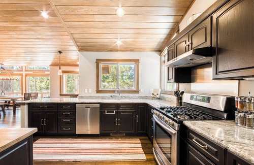 Meeks Bay Haus | Lands End at Meeks Bay by Tahoe Getaways - Pet Friendly Monthly Lease