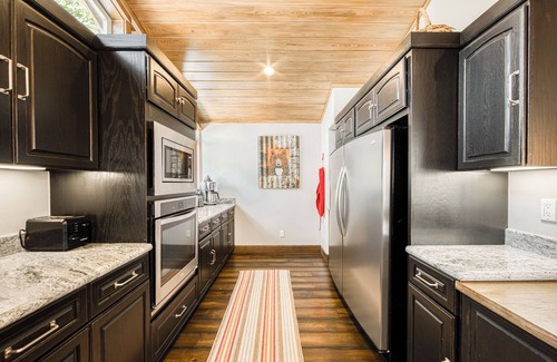 Meeks Bay Haus | Lands End at Meeks Bay by Tahoe Getaways - Pet Friendly Monthly Lease