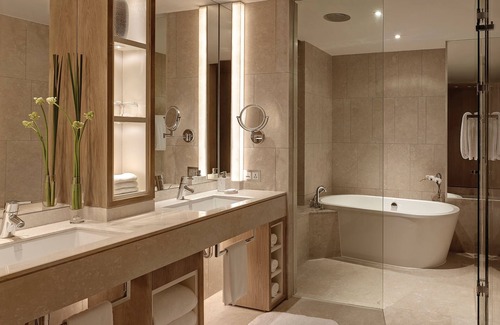 Yinzhou Hotel | Langham Place Ningbo