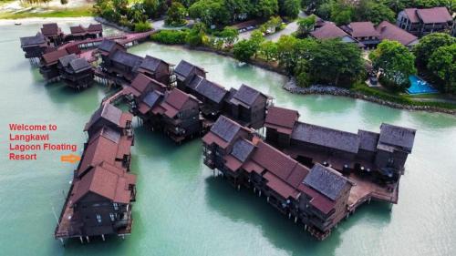 Kuala Teriang Haus | Langkawi Lagoon Floating Resort 02