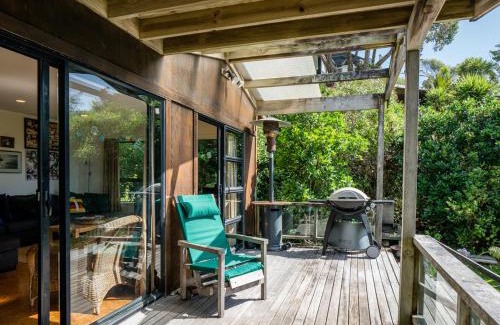 Langs Beach Haus | Langs Hideaway - Langs Beach Holiday Home