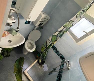 Risan Haus | Laniakea small apartment in shared house
