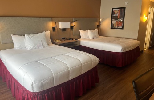 Lansing Hotel | Lansing Delta West Hotel