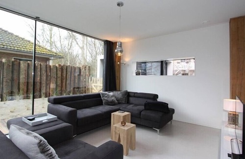 Renesse Villa | Laone 41 Ideale Freizeitvilla direkt am Strand gelegen