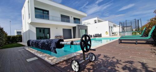 Bombarral Haus | Lara Sweet Home