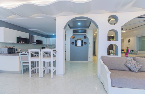 Tamrhakht Wohnung | Large 3-bedroom apartment - Overhead projector - Rooftop with sea view - Hammam